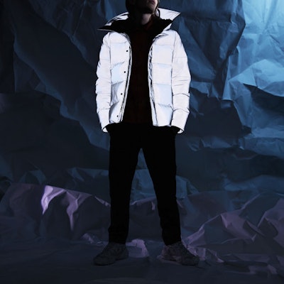 カナダグース マクミラン ショート リフレクティブ パファージャケット シルバー ユニセックス 冬用 3827MCN-108 Sizing カナダグース マクミラン ショート リフレクティブ パファージャケット シルバー ユニセックス 冬用 3827MCN-108