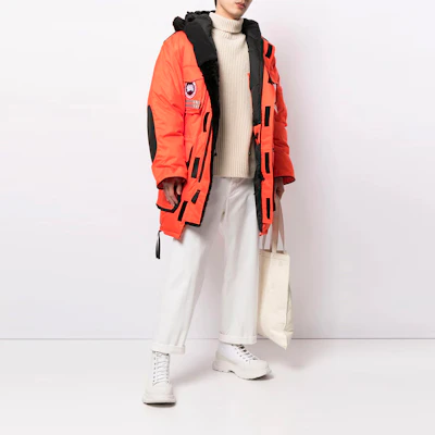 加拿大鹅多口袋羽绒派克大衣男女同款-帝王橙 9501USMU-434 Lookbook 加拿大鹅多口袋羽绒派克大衣男女同款-帝王橙 9501USMU-434