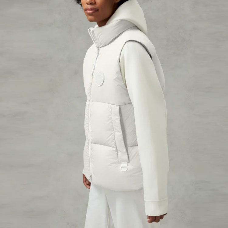 Purchase Canada Goose Pastels Everett White Label Logo Down Vest Unisex Putih. 2614MB1-433