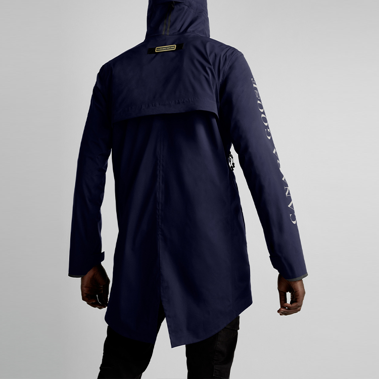 Shop カナダグース シーウルフ カジュアル フーデッド ジャケット ネイビーブルー 5607M-60