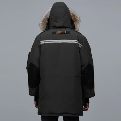 加拿大鹅 Snow Mantra 红标连帽派克黑色男女羽绒服 9501M-61 Details for 加拿大鹅 Snow Mantra 红标连帽派克黑色男女羽绒服 9501M-61