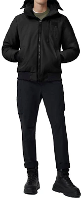 Canada Goose SS23 黑色可拆帽羽绒服带标志 2055MB-61 Lookbook Canada Goose SS23 黑色可拆帽羽绒服带标志 2055MB-61