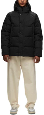 Canada Goose Wyndham 黑標防水羽絨外套 黑色 男女適用 2048MB2-61 Lookbook Canada Goose Wyndham 黑標防水羽絨外套 黑色 男女適用 2048MB2-61