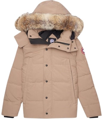 Canada Goose Wyndham Parka Slim Fit Down Jacket with Removable Hood - Tan. 3808M-7 Buy Canada Goose Wyndham Parka Slim Fit Down Jacket with Removable Hood - Tan. 3808M-7