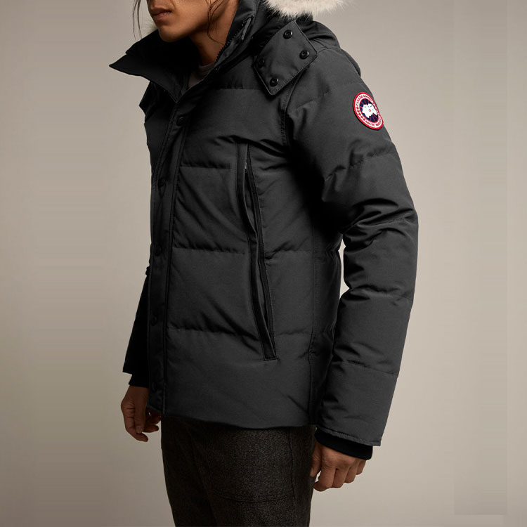 Purchase Canada Goose Wyndham Chaqueta Acolchada Negra Unisex con Capucha Invierno. 3808MA-61