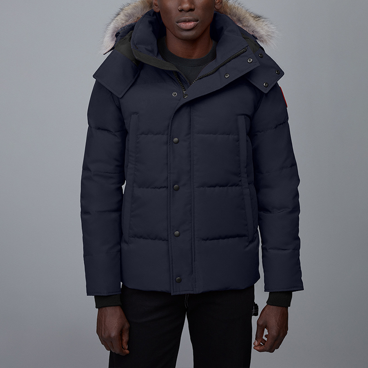 Shop Canada Goose Wyndham Parka, Unisex, Tahan Air/Angin, Ocean Blue. 3808M-63