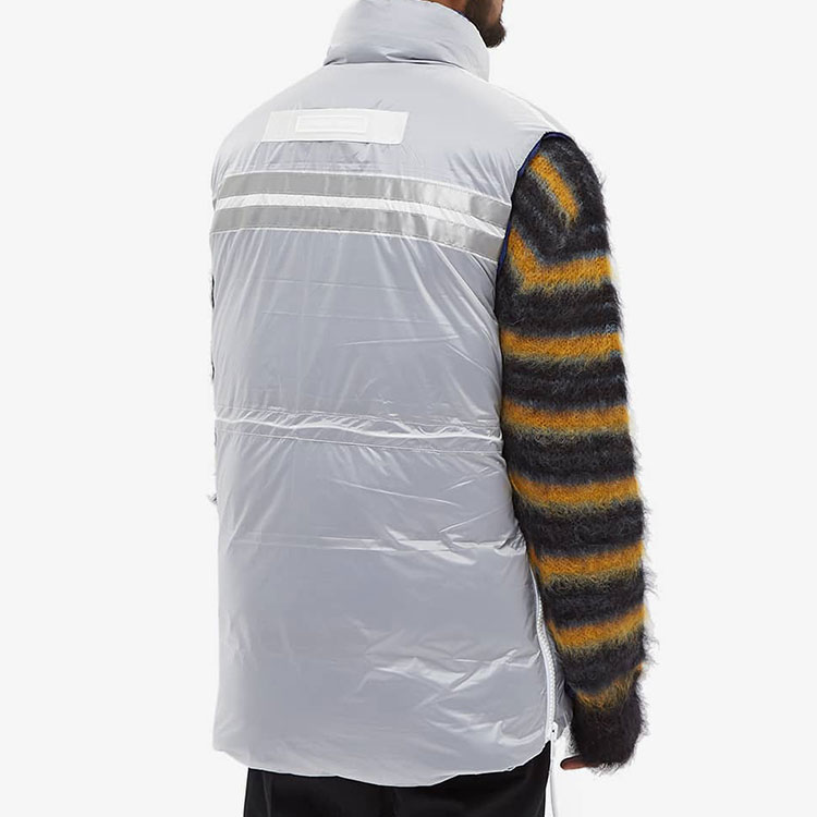 Canada Goose X-Ray Solid Down Vest Dark Blue Unisex with Utility Pockets and Logo. 4100UX1-280 圖 5