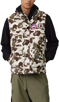 Canada Goose x A Bathing Ape FW23 Camo Collaboration Vest Unisex - Grey 2054MBE-1119 Details for Canada Goose x A Bathing Ape FW23 Camo Collaboration Vest Unisex - Grey 2054MBE-1119