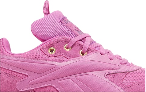 (W) Cardi B×Reebok CL V2 ウルトラベリー (Kādi B×Rībbokku CL V2 Urutoraberī) GW8875 Order (W) Cardi B×Reebok CL V2 ウルトラベリー (Kādi B×Rībbokku CL V2 Urutoraberī) GW8875