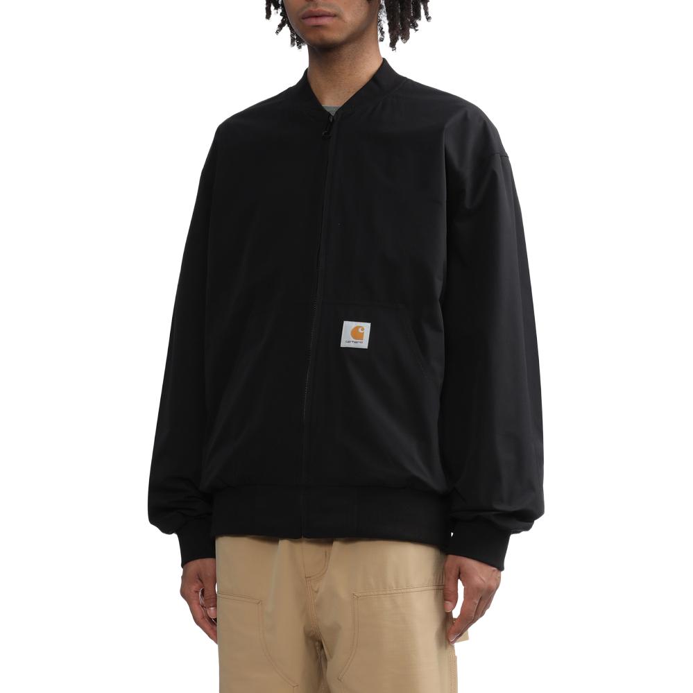 Shop Chaqueta Negra Multibolsillos Carhartt WIP con Parche de Logo Clásico. CHXJKF23I150L-BKX