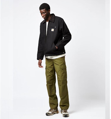 Chaqueta Carhartt WIP Detroit Negra - Retrocoderón con Forro de Nylon. I015264-00E-01 Purchase Chaqueta Carhartt WIP Detroit Negra - Retrocoderón con Forro de Nylon. I015264-00E-01