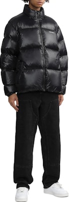 Carhartt WIP FW23 Jaket Puffer Zip Kolar Berdiri Hitam Solid. CHXDNF23A057L Details for Carhartt WIP FW23 Jaket Puffer Zip Kolar Berdiri Hitam Solid. CHXDNF23A057L