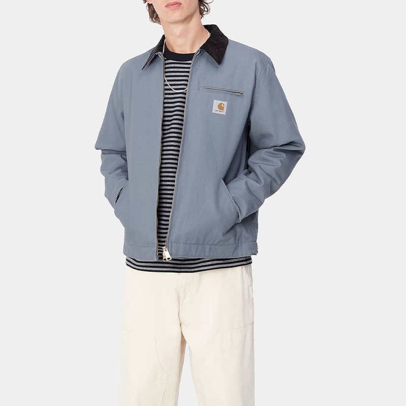 Sizing Carhartt WIP FW24 Jaket Detroit Abu Biru Unisex Lengan Panjang dengan Resleting. I015264-2EP-01