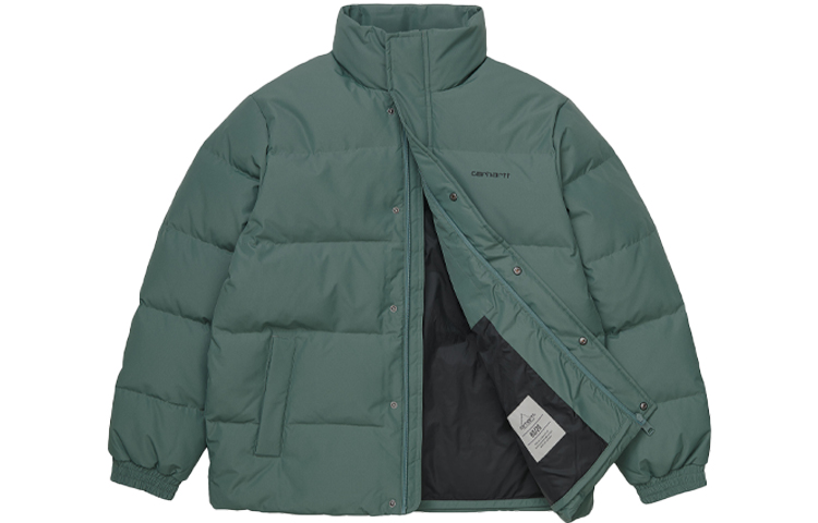 Shop Carhartt WIP 綠色Logo立領羽絨外套冬季系列 I029450-0GA-XX