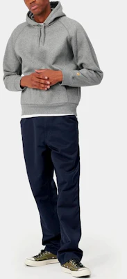 Carhartt WIP Hoodie Kelabu dengan Sulaman Logo Minimalis I026384-V6-90 Lookbook Carhartt WIP Hoodie Kelabu dengan Sulaman Logo Minimalis I026384-V6-90