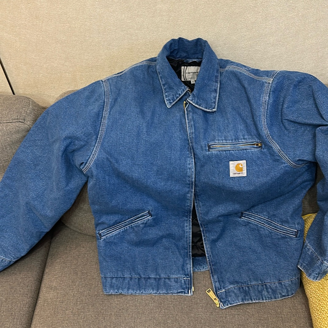 Shop 칼하트 WIP OG 디트로이트 재킷 블루 데님 지퍼 포켓 재킷 I033039-0106