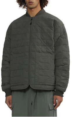 Carhartt WIP 男士绗缝标志立领夹克 灰色 CHXJKA242004N-CCL Shop Carhartt WIP 男士绗缝标志立领夹克 灰色 CHXJKA242004N-CCL