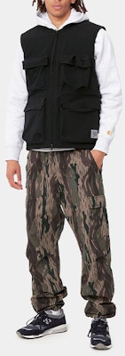 Carhartt WIP Solid Logo Vest Black I029453-89-XX Shop Carhartt WIP Solid Logo Vest Black I029453-89-XX