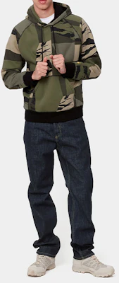 Carhartt WIP SS22 Hooded Chase Pullover Sweatshirt Hijau Army Colorblock I026384-0O7-XX Shop Carhartt WIP SS22 Hooded Chase Pullover Sweatshirt Hijau Army Colorblock I026384-0O7-XX