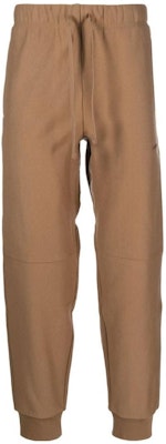 Carhartt WIP SS23 Seluar Jogger Logo Sulam Coklat. I027042-1CM-XX Order Carhartt WIP SS23 Seluar Jogger Logo Sulam Coklat. I027042-1CM-XX