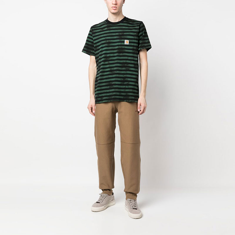 Lookbook Carhartt WIP SS23 Seluar Jogger Logo Sulam Coklat. I027042-1CM-XX