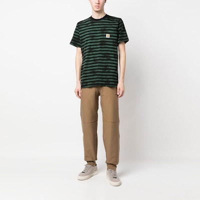 Carhartt WIP SS23 Seluar Jogger Logo Sulam Coklat. I027042-1CM-XX Lookbook Carhartt WIP SS23 Seluar Jogger Logo Sulam Coklat. I027042-1CM-XX