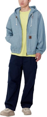 Carhartt WIP SS24 Jaket Menard Unisex Biru dengan Poket Kanggaru & Jahitan Kontras. I033574-01-02 Shop Carhartt WIP SS24 Jaket Menard Unisex Biru dengan Poket Kanggaru & Jahitan Kontras. I033574-01-02