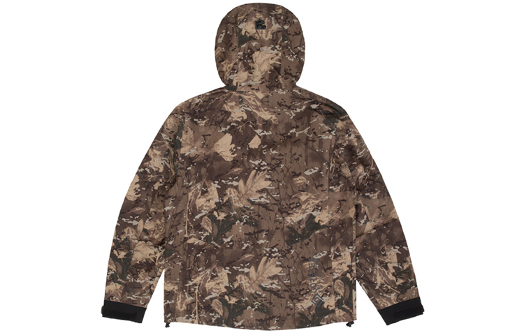 Lookbook Chaqueta Unisex Carhartt WIP x GORE-TEX INFINIUM Camo Hoja Verde CHXJKI028217F-MLX