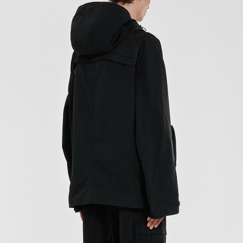 Purchase Carhartt WIP x JUNYA WATANABE Jaket Utility Multi-Pocket Hitam WLJ9011001S