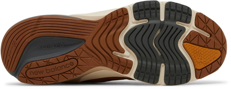 カーハートWIP x NB 990v6 "彫刻センター" (US製) M990CH6 Shop カーハートWIP x NB 990v6 "彫刻センター" (US製) M990CH6