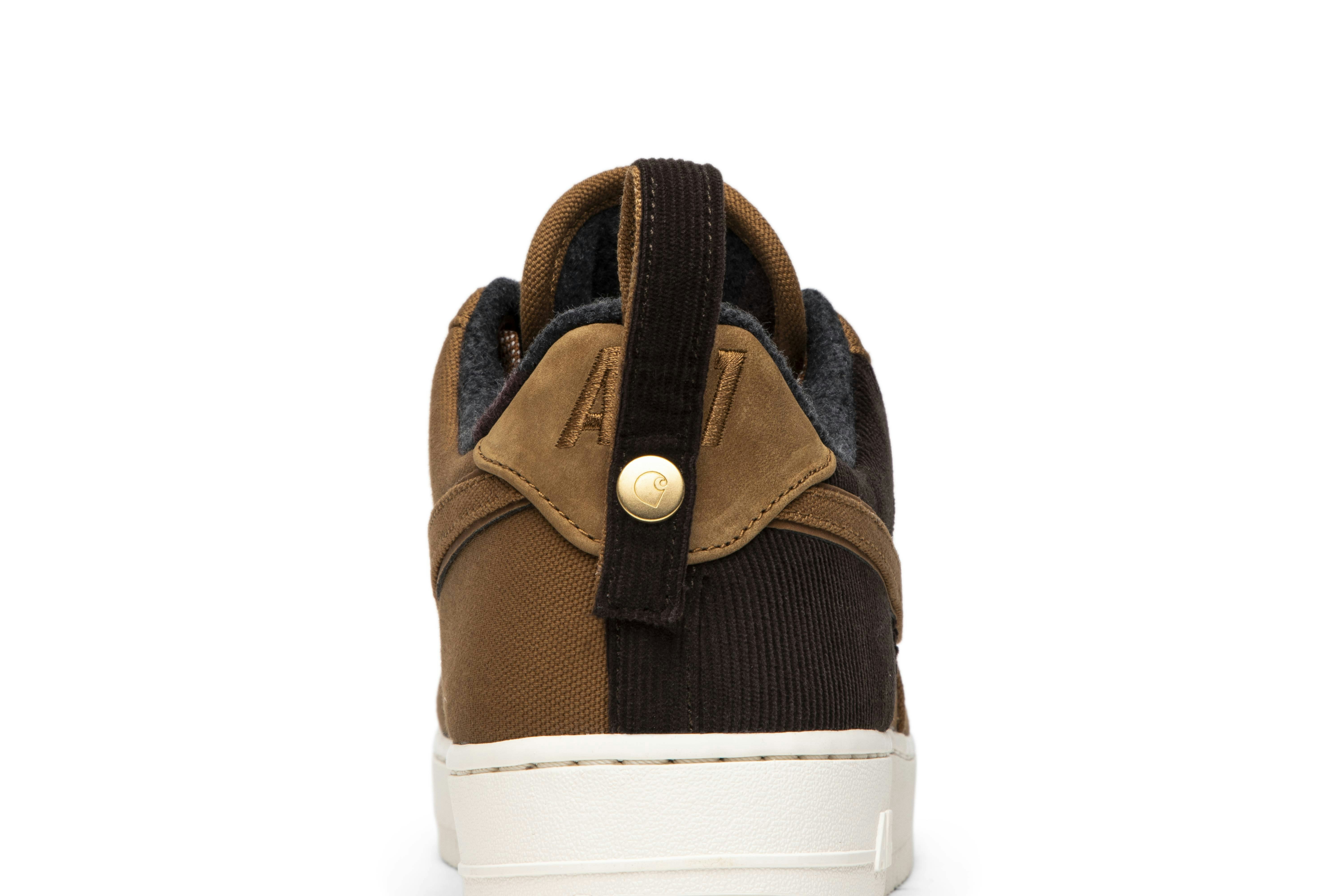 Carhartt WIP x Nike Air Force 1 07 Premium ‘Ale Brown’ AV4113-200