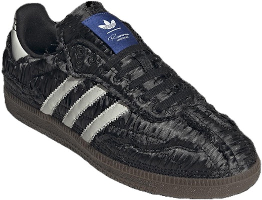 까롤린 후 x 클랏 x 아디다스 삼바 "몽상 - 블랙" JQ4749 Lookbook 까롤린 후 x 클랏 x 아디다스 삼바 "몽상 - 블랙" JQ4749