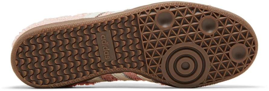 Caroline Hu x CLOT x adidas Samba "梦幻粉" JQ4747 Shop Caroline Hu x CLOT x adidas Samba "梦幻粉" JQ4747