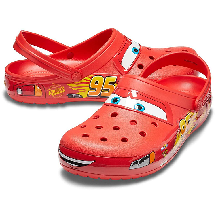 Shop Cars x Crocs Classic Clog 'Lightning McQueen' 205759-610