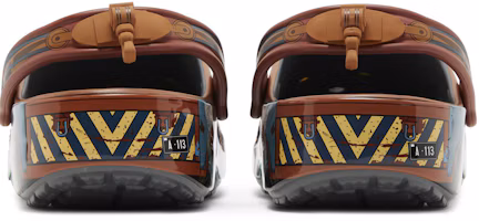 Sizing 《Cars》x Crocs 經典洞洞鞋 'Mater' 209371-0DA