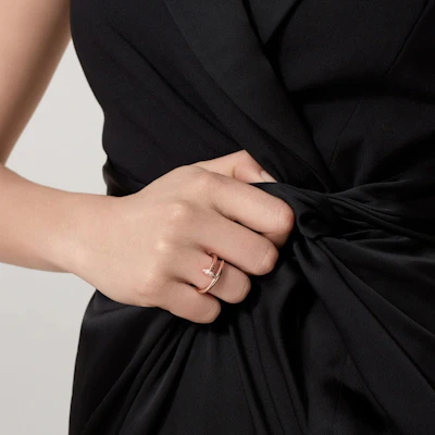 卡地亚Juste un Clou 18K玫瑰金钻石戒指2.65mm情侣可调节款 B4094800 Cheap 卡地亚Juste un Clou 18K玫瑰金钻石戒指2.65mm情侣可调节款 B4094800