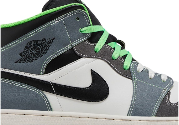 Casa 93 x Air Jordan Air 1 Mid 'Seine-Saint-Denis' HQ3829-001 Order Casa 93 x Air Jordan Air 1 Mid 'Seine-Saint-Denis' HQ3829-001