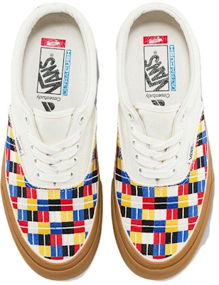 CASESTUDY x Vans Era Vlt LX 耐磨透氣 低筒 帆布鞋 男女鞋款 白彩 Lookbook CASESTUDY x Vans Era Vlt LX 耐磨透氣 低筒 帆布鞋 男女鞋款 白彩