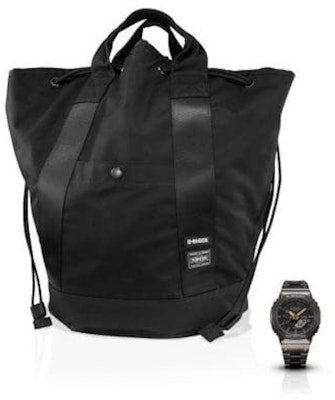 카시오 G-SHOCK x 포터 40주년 한정판 가방 세트 GM-B2100VF-1A
Order 카시오 G-SHOCK x 포터 40주년 한정판 가방 세트 GM-B2100VF-1A