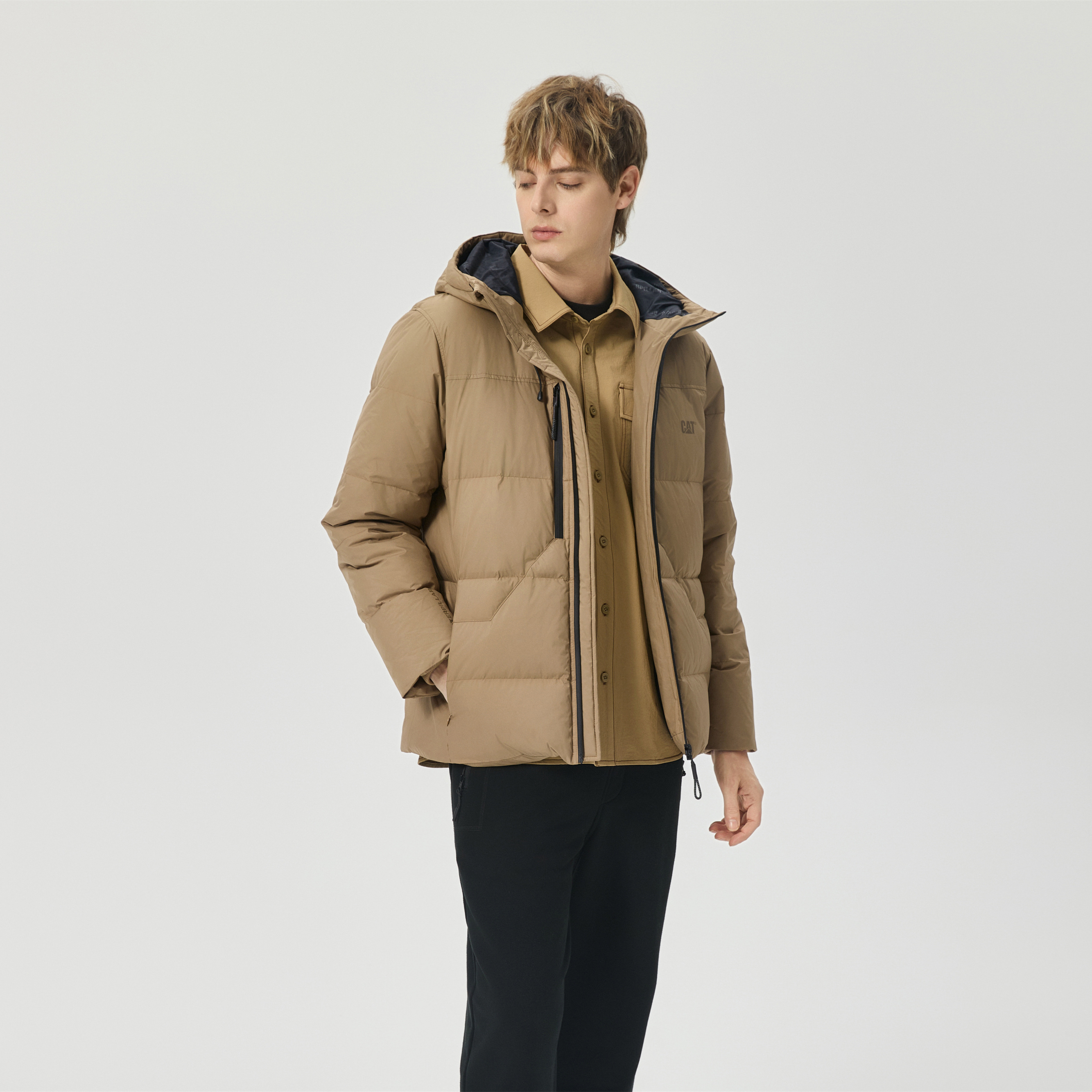 Purchase CAT Jaket Tebal Berhoodie Musim Dingin untuk Kehangatan. CN3DWU42011