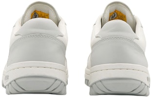 CAT Apaスポーツ B4C グレー ローカット P725907M1EMC07 Shop CAT Apaスポーツ B4C グレー ローカット P725907M1EMC07