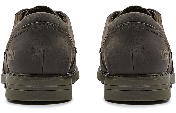 Shop CAT Cason Low 'Marrón Oscuro' P725334L1AMC17