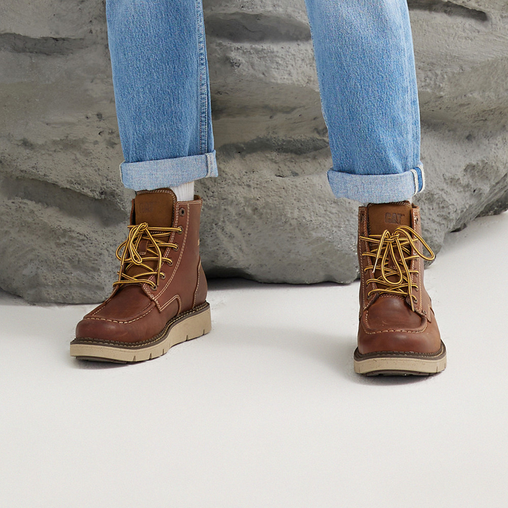 Details for CAT Covert系列'户外休闲棕色靴子' P725361L3ADC36