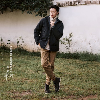 CAT FW24 Jaket Down Kasual Hoodie Liner Lepas. CN3DWU49981 Purchase CAT FW24 Jaket Down Kasual Hoodie Liner Lepas. CN3DWU49981