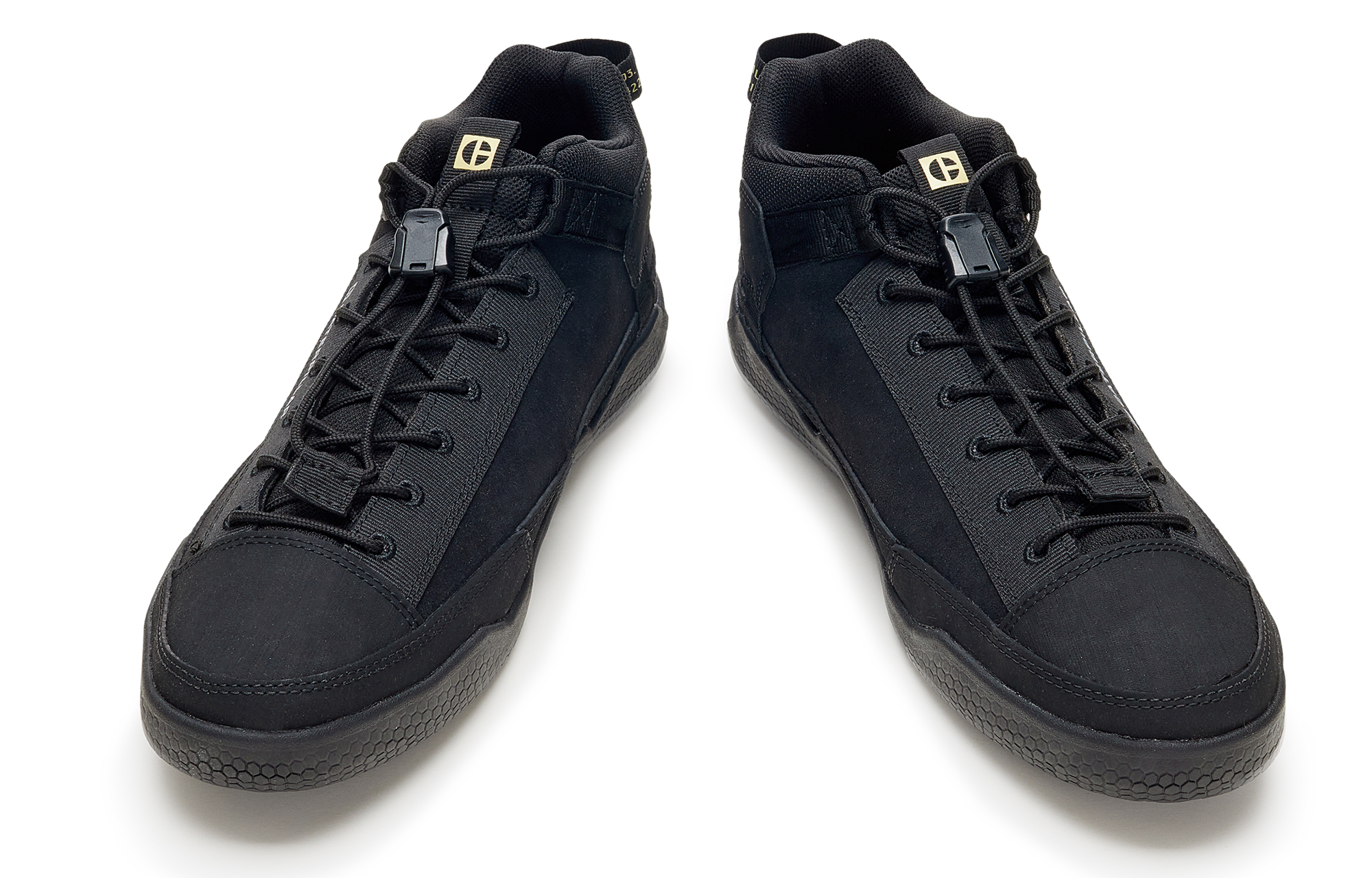 Lookbook CAT HEX ユーティリティ ロー『ブラック』 P110505K3BMC09