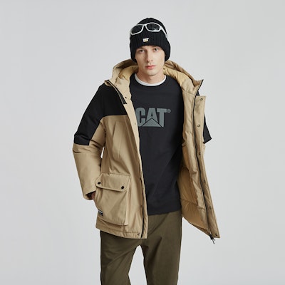 Jaket Hoodie Pria CAT Multi-Pocket dengan Logo. CM3DWT47081 7