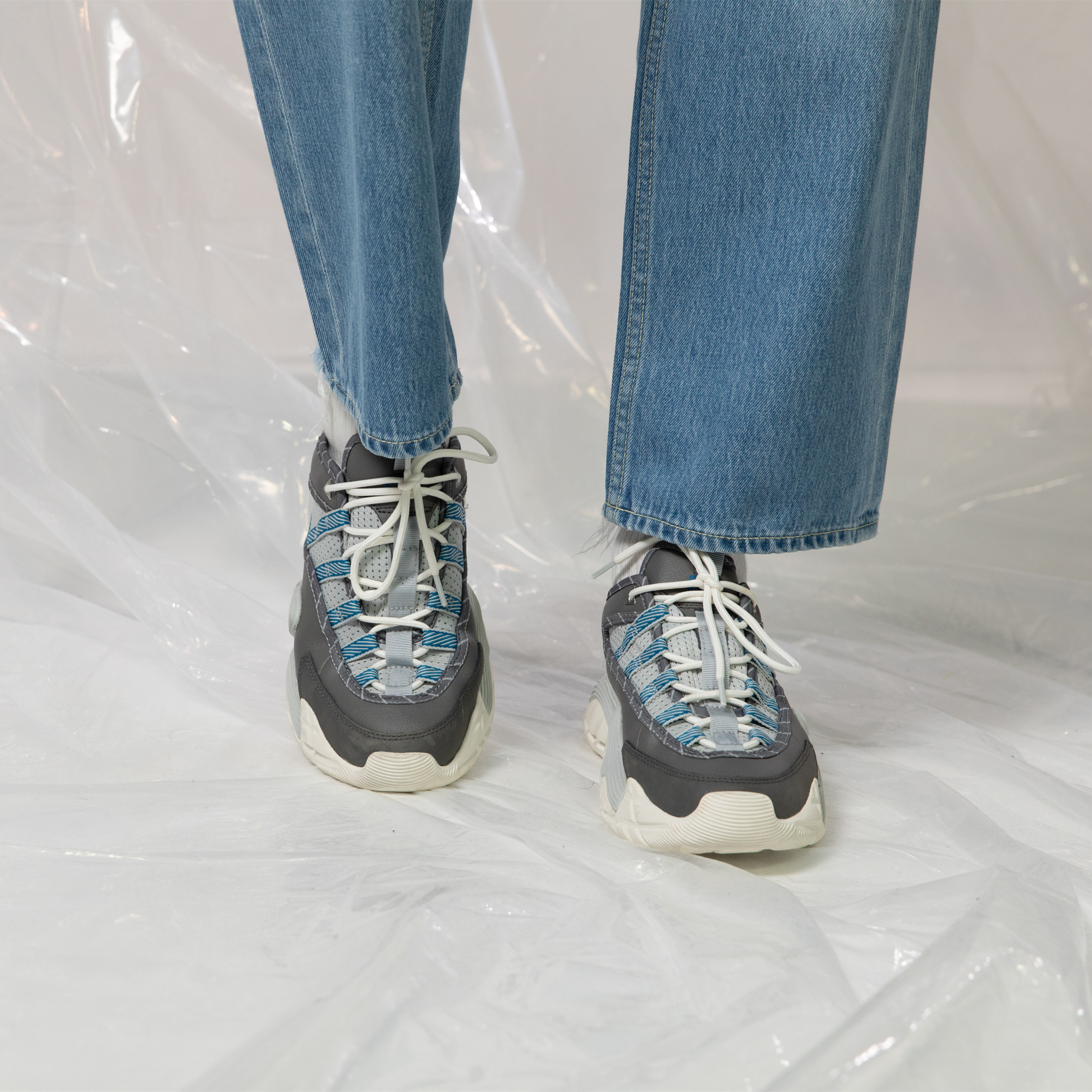 CAT Re-Powered Vapor 'Lunar Rover Blue' 圖 7