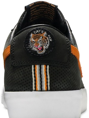 Nike blazer top cat's paw