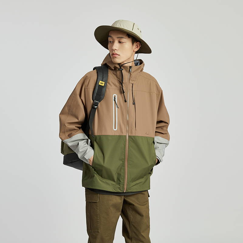 Sizing Chaqueta con Capucha Colorblock CAT SS24 Outdoor. CN1JAU11021