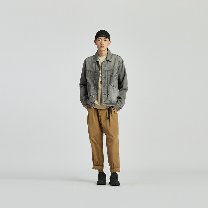 Shop Chaqueta Gris CAT SS24 Outdoor Transpirable de Manga Larga para Hombre. CN1JAU13071